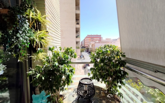 Apartament w Torrevieja – EE13612
