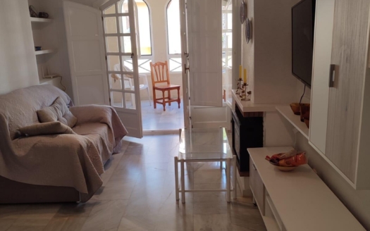 Lägenhet i Torrevieja – EE13903