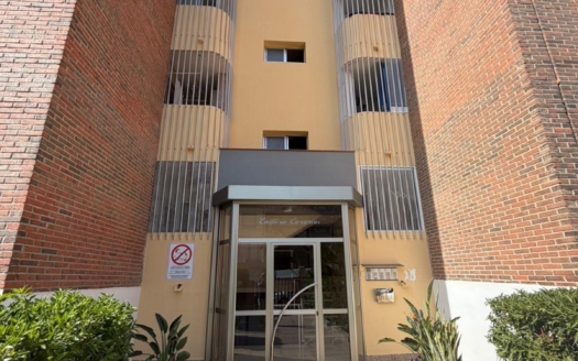 Appartement à Torrevieja – EE13752