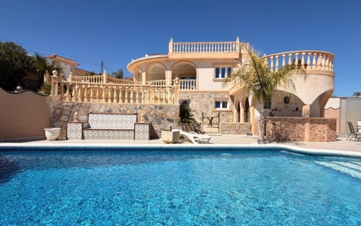 Villa i Ciudad Quesada – EE13758