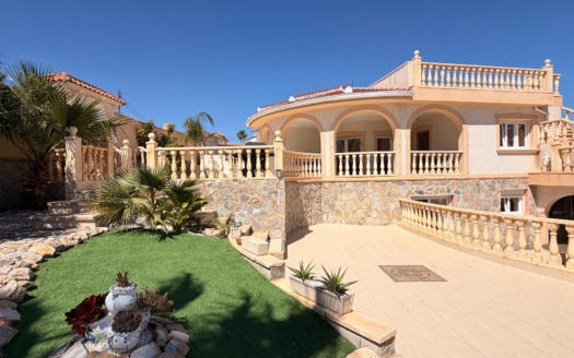 Villa i Ciudad Quesada – EE13758