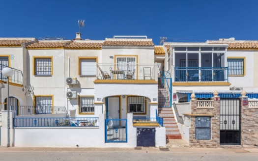 Apartment in Torrevieja – EE13922