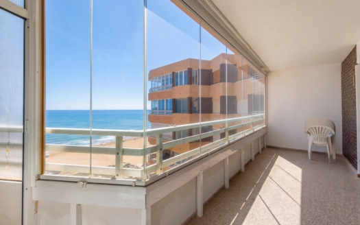 Apartment in Torrevieja – EE13955
