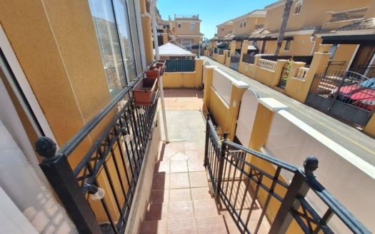 Duplex in Torrevieja – EE13882