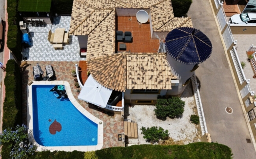 Villa in Orihuela Costa – EE13754