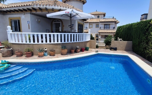Villa in Orihuela Costa – EE13754