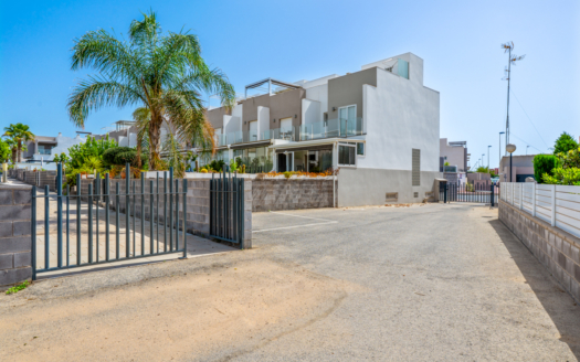 Rekkehus i Torrevieja – EE13658