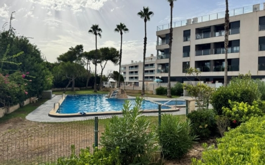 Apartment in La Mata – EE13618