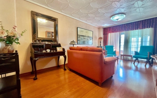 Apartamento en Torrevieja – EE12979