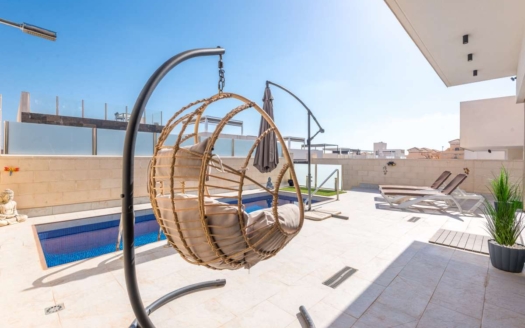 Villa in Orihuela Costa – EE13153