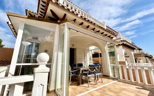 Town House in Cabo Roig – EE13916