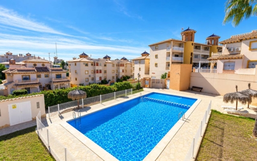 Town House in Cabo Roig – EE13916