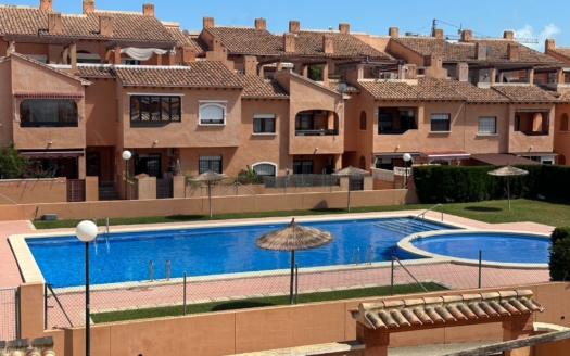 Appartement à Torrevieja – EE12030