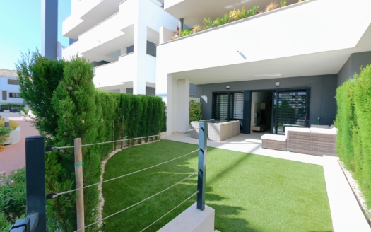 Apartamento en Playa Flamenca – EE12994
