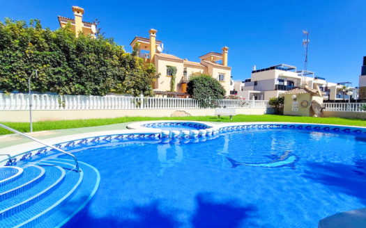 Apartment in Cabo Roig – EE13872