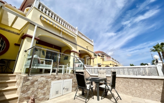 Town House in Cabo Roig – EE13917