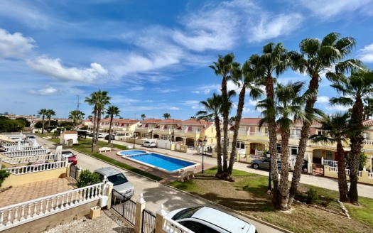 Town House in Cabo Roig – EE13917