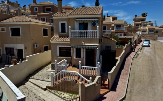 Villa i Orihuela Costa – EE13756