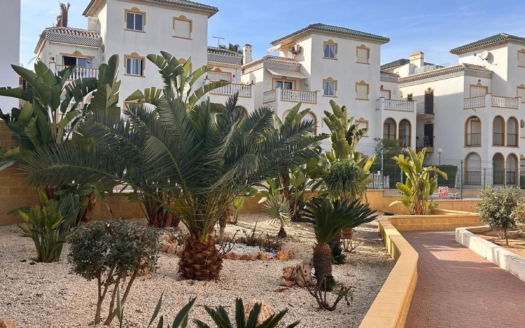Bungalow in Torrevieja – EE13632
