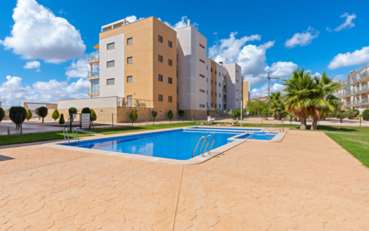 Apartamento en Villamartín – EE14016