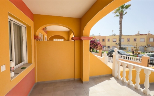 Casa adosada en Orihuela Costa – EE13201
