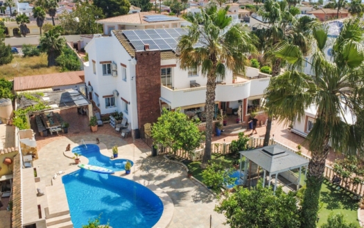 Villa i Ciudad Quesada – EE12308