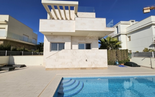 Villa i La Zenia – EE8844