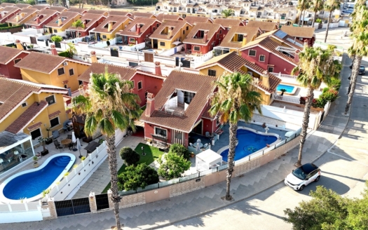Villa i Guardamar del Segura – EE13932