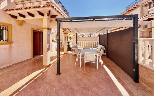 Stadthaus in Orihuela Costa – EE14032