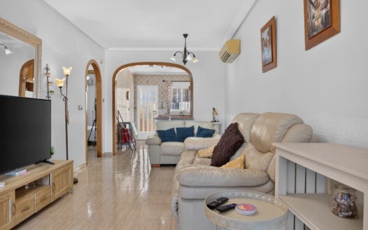 Villa in Orihuela Costa – EE13855