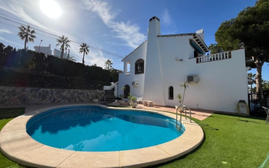 Villa i Villamartin – EE8745