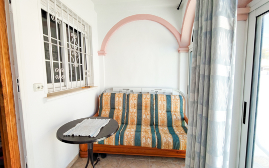 Town House in Playa Flamenca – EE13747