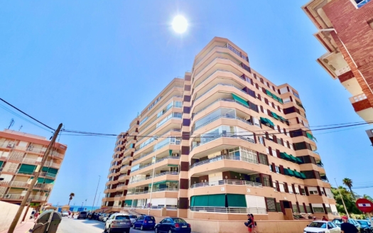 Apartament w Torrevieja – EE13633