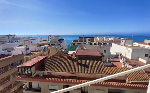 Penthouse in Torrevieja – EE13620