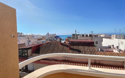 Penthouse in Torrevieja – EE13620