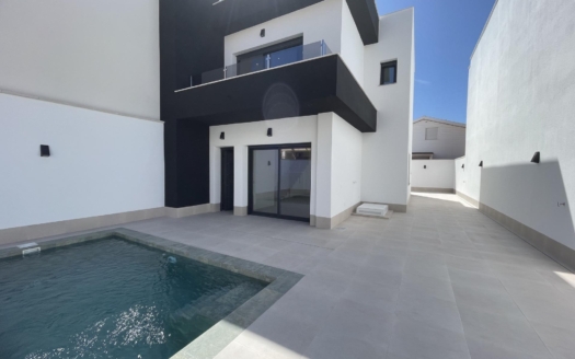 Villa in Almoradi – EE13684