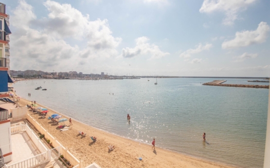 Leilighet i Torrevieja – EE8126