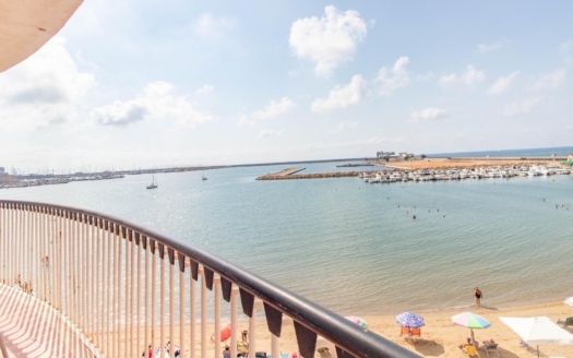 Leilighet i Torrevieja – EE8126