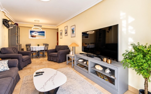 Leilighet i Torrevieja – EE14070