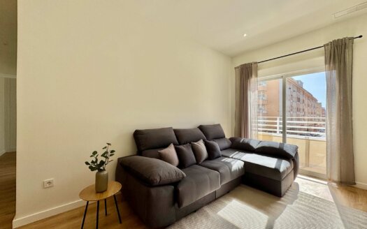 Apartment in Torrevieja – EE14270