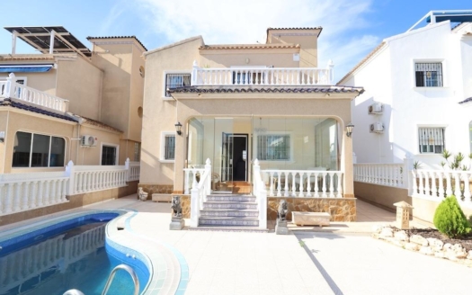 Villa in Orihuela Costa – EE14182