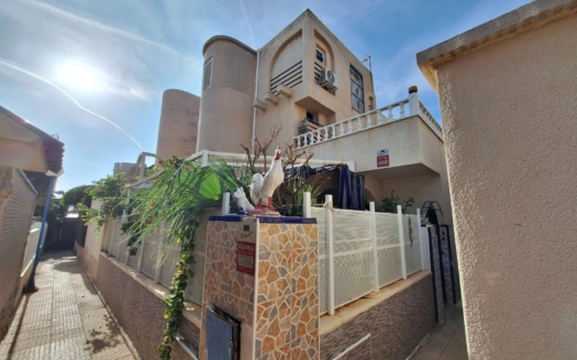 Quad House in Torrevieja – EE14128