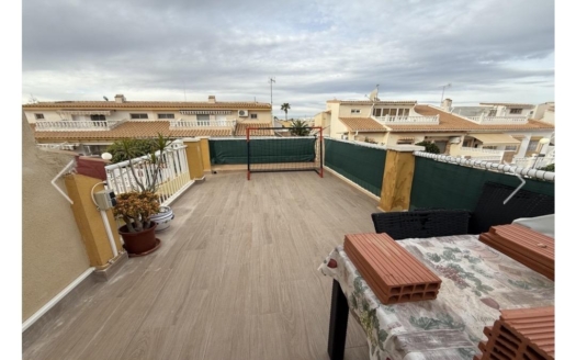 Town House in Orihuela Costa – EE14129