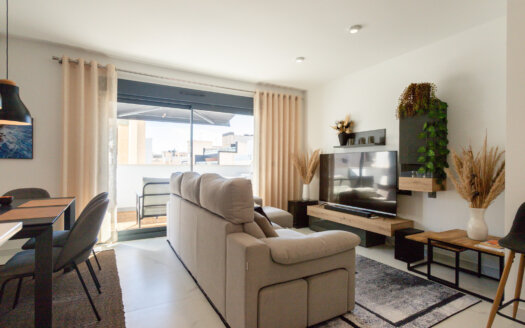 Apartment in Torrevieja – EE14271