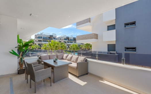 Apartment in Orihuela Costa – EE13744
