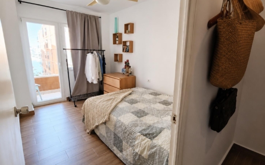 Apartment in Torrevieja – EE14141