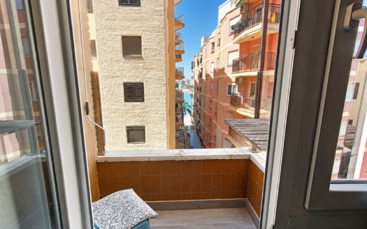 Apartment in Torrevieja – EE14141