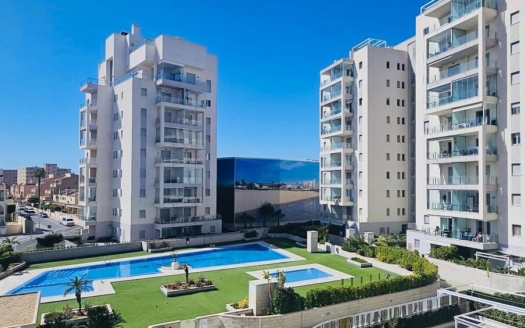 Apartment in Torrevieja – EE14090