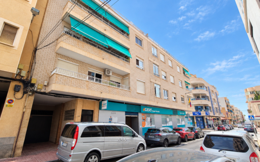 Apartamento en Torrevieja – EE14045