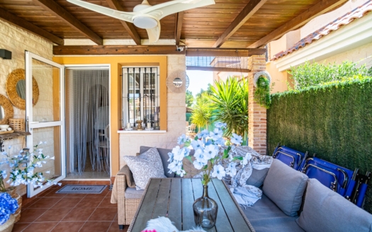 Villa à Guardamar del Segura – EE14126